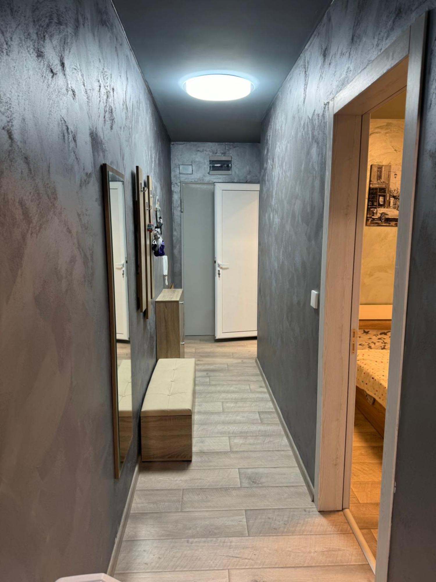 2-bedroom With Private Parking Fast Wifi 3-aircon 3-smarttvs Workdesk Youtube Premium And Netflix *